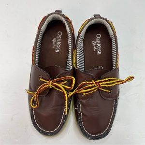 OshKosh BGosh Alex7 Boy burgundy  Boat Shoes Loafers Heel Slip On Size2y